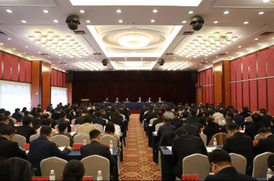 集團(tuán)公司黨委書記、董事長(zhǎng)王元斌在全市組織部長(zhǎng)會(huì)議上作交流發(fā)言